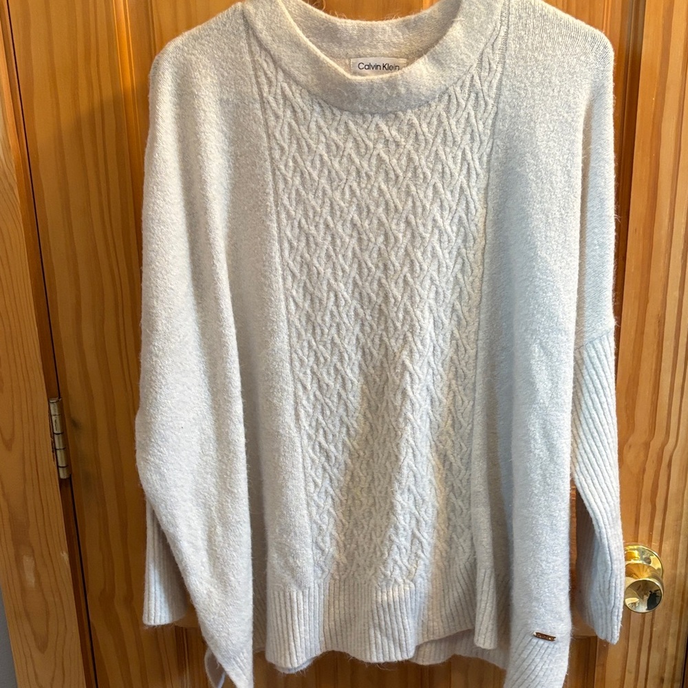 Calvin Klein Women's Cream Sweater
